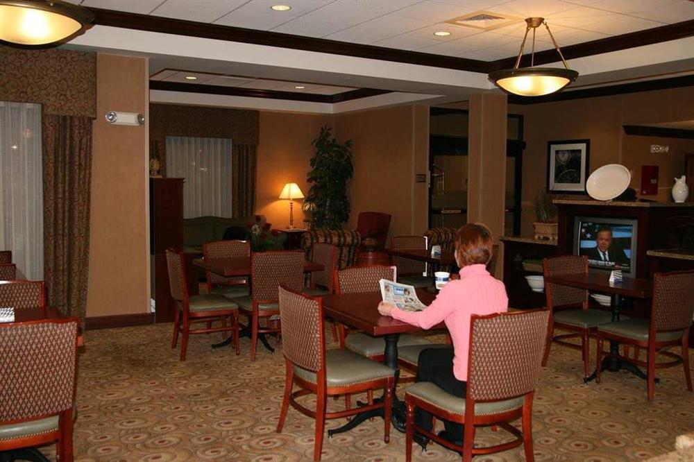 Hampton Inn - Springfield Restaurant photo